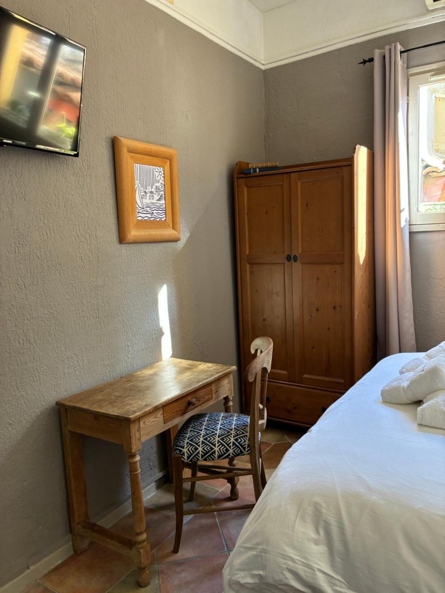 Hotel L'Escale Au Soleil Saint Aygulf Ngoại thất bức ảnh